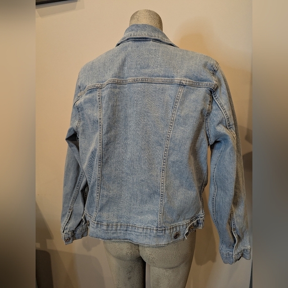 Classic Levi's Jean Jacket Light Blue Denim Women's Size XL - Picture 4 of 11